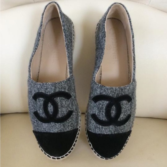 CHANEL CC ESPADRILLES - Picture 3 of 10